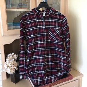 Forever 21 Women’s Burgundy Plaid Flannel Shirt
